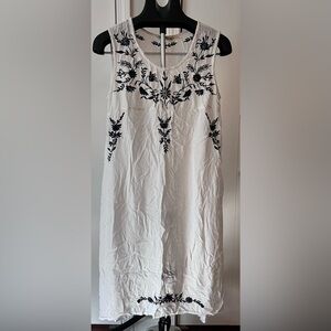Elegant White and Black Embroidered Coverup